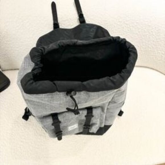 SOLD  NEW! Herschel Little America™ Backpack - 30L - Picture 4 of 6